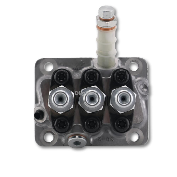 DiigParr New Fuel Injection Pump 16032-51010 for Kubota Engine D905 D1005 D1105 D1305