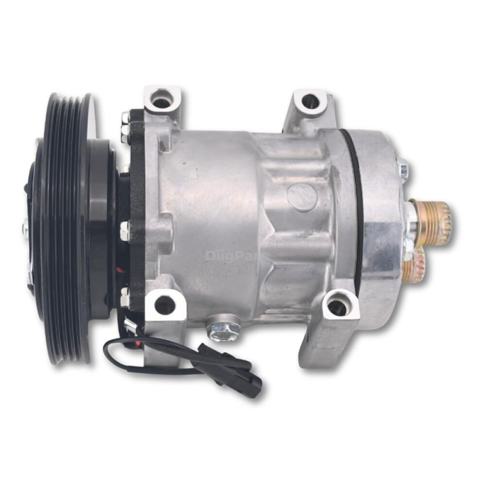 DiigParr 12V SD7H15 A/C Compressor 4105 47693200 84356660 Fits for CASE Loader 121F 21F 221F 321F 570NXT 580N 580SN 590SN