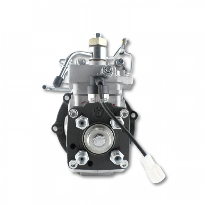 Fuel Injection Pump 104741-6731 8-97020390-1 Fits for Isuzu Engine 4JB1 Bobcat Skid Steer Loader 843