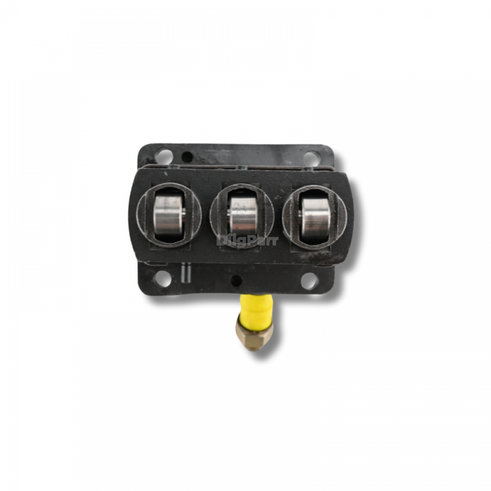 Fuel Injection Pump 104206-3012 Fits for Kubota Engine D1105 D1005 D1105DF