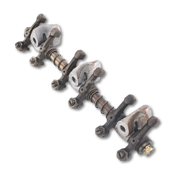 DiigParr Kubota D722 Rocker Arm Assembly