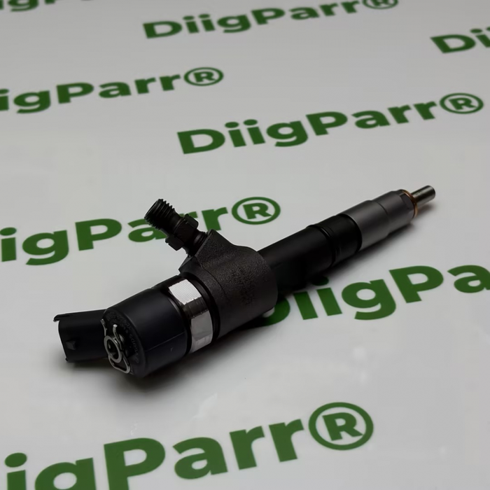 DiigParr Fuel Injector 0445110679 129C28-53100 Fits for Yanmar Engine