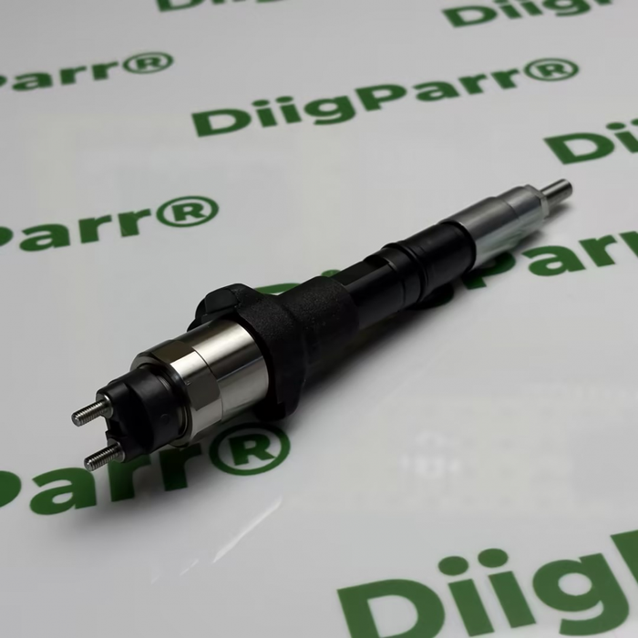 DiigParr Fuel Injector 1G410-53050 095000-7510 for Kubota Engine V6108 Tractor M126XDC M126XDTPC M135XDC M135XDCS M7 Series