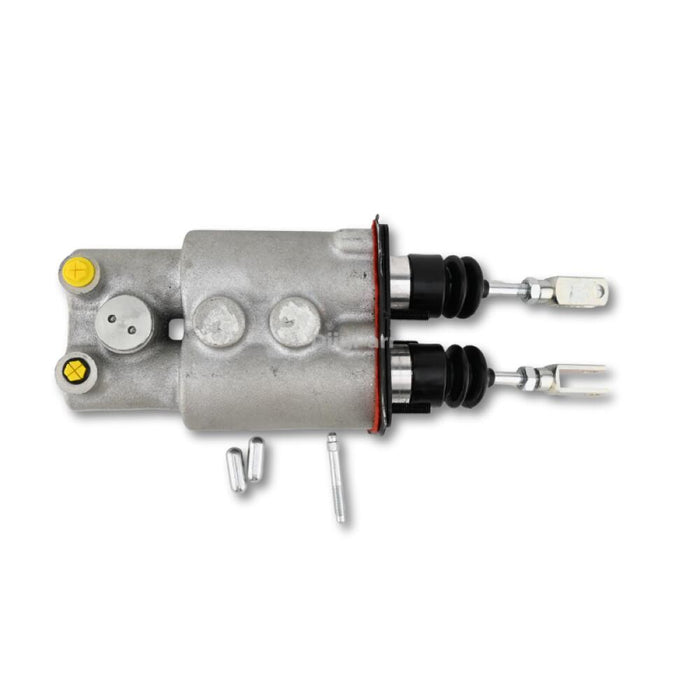 DiigParr Brake Master Cylinder 4777898 for Tractor T7030 T7040 T7050 T7060 T7070
